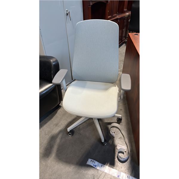 GRAY DEMETER MID-BACK CHAIR
