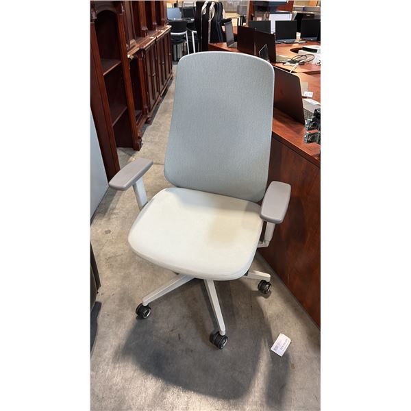 GRAY DEMETER MID-BACK CHAIR