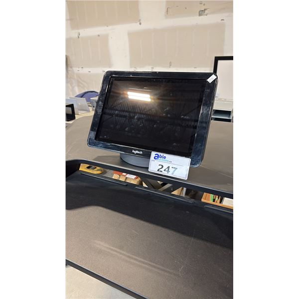LOGITECH V-U0038 SMARTDOCK - NO CABLES NO POWER SUPPLY