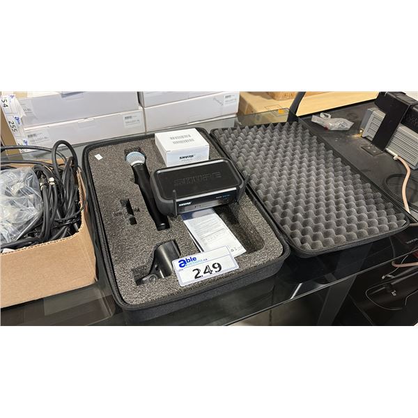 SHURE PGXD4 DIGITAL RECEIVER AND MICROPHONE