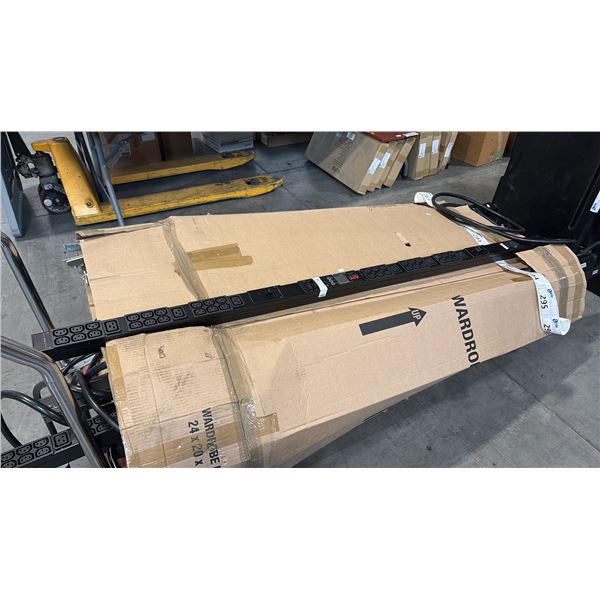 APC SCHNEIDER 6-BANK PDU