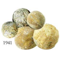 Lot of 5 small, lead musket-balls.