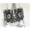 Image 5 : Navajo Band Ring Size 9 Sterling Silver Repousse Band Signed Bennie Ramone
