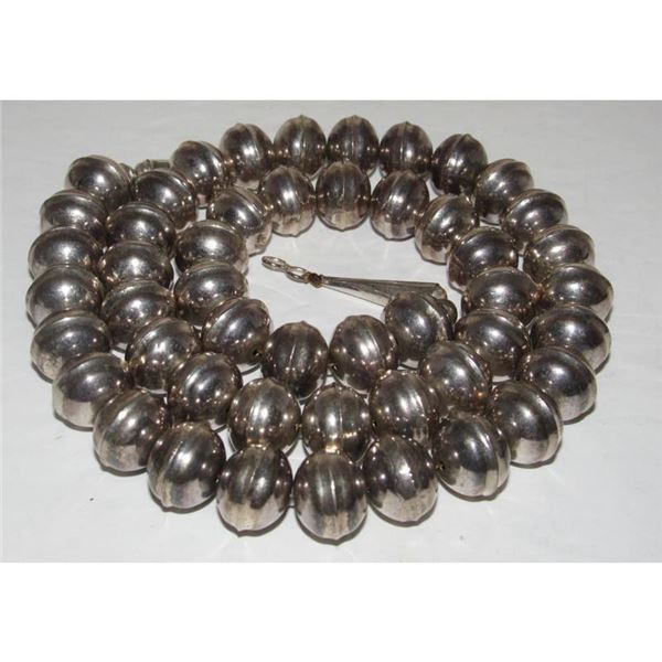 Early Navajo Pearls Necklace Hand Made Beads Sterling Silver 100g
