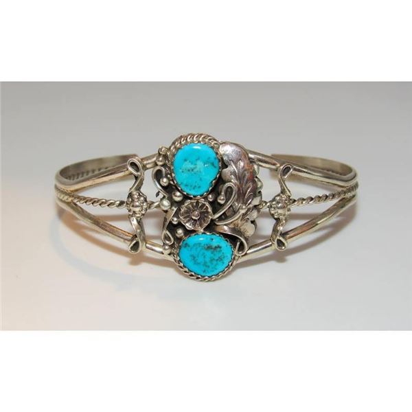 Navajo Turquoise Cuff Bracelet Sterling Silver Native American