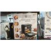 Image 2 : 10L AIR FRYER OVEN, (2) PERCUSSION MASSAGERS, RICE COOKER & MORE - *WORKING CONDITION UNKNOWN/