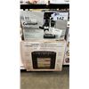 Image 2 : HOT WATER DISPENSER, SINGLE CUP GRIND & BREW COFFEE MAKER, FOOD DEHYDRATOR & MORE
