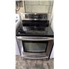Image 1 : SAMSUNG INDUCTION RANGE WITH CONVECTION OVEN