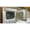 Image 3 : KENMORE STACKING WASHER & DRYER WITH PULL-OUT CLOTHES HANGER