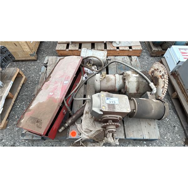 PALLET OF HYDRAULIC BODY FRAME REPAIR KIT & ASSORTED MOTORS