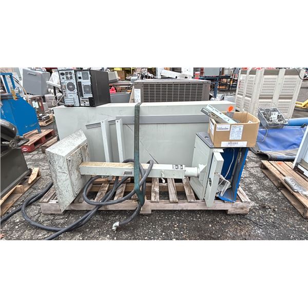 PALLET OF STB STURTZ SD7000 COMMERCIAL WINDOW/DOOR CUTTER PARTS; ELECTRICAL BOX/CONVERTER