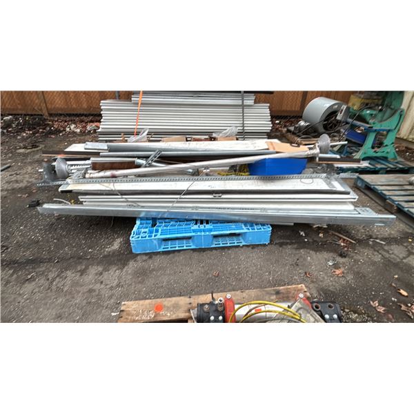 PALLET OF ASSORTED BAY/GARAGE DOOR PARTS