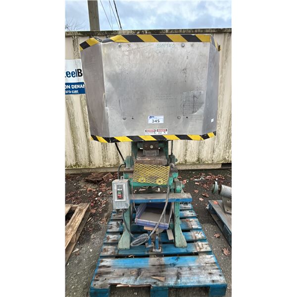 INDUSTRIAL HYDRAULIC PRESS