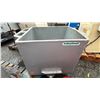Image 2 : 3 INDUSTRIAL ROLLING BINS