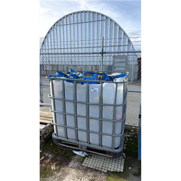 LIQUID CONTAINER WITH ASSORTED RATCHET STRAP CONTENTS