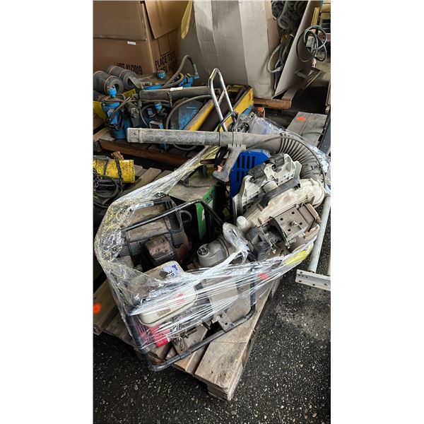 PALLET OF ASSORTED ITEMS INCLUDING; WATER PUMP, PATRON G3 INDUSTRIAL HEATER, HEAVY DUTY FLEET