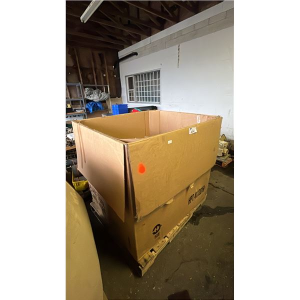 PALLET OF INDUSTRIAL STRING LIGHTING