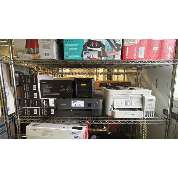 SHELF OF ASSORTED ITEMS INCLUDING; PRINTERS, TONER CARTRIDGES, DUALVIEW 4K DASHCAM & MORE