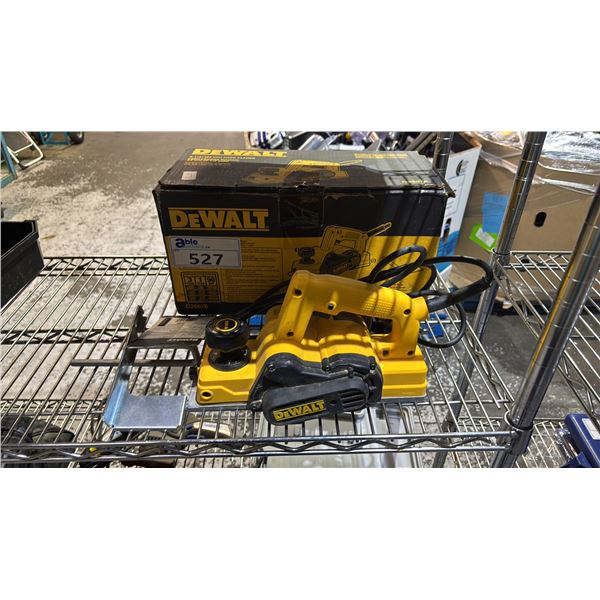 DEWALT D26676 HAND PLANER WITH BOX