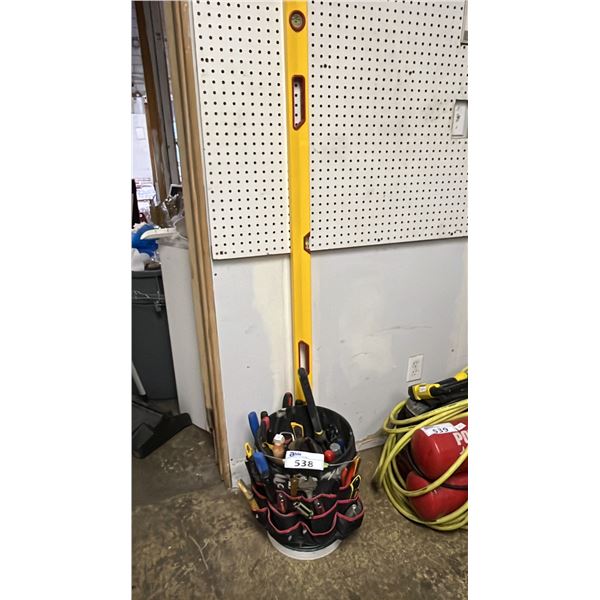 BUCKET OF ASSORTED TOOLS INCLUDING; SCREWDRIVERS, HAMMERS, CAULKING GUNS, LEVEL & MORE