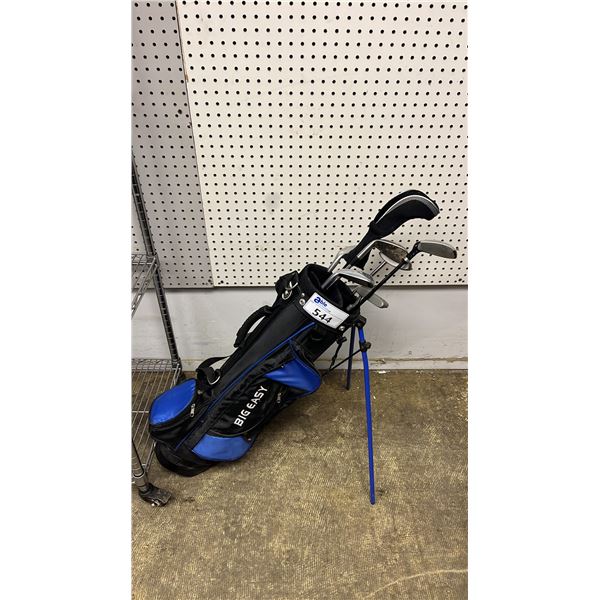 BIG EASY GOLF BAG WITH BIG EASY RH GOLF CLUBS