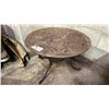 Image 1 : ROUND METAL PATIO TABLE