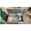 Image 2 : PORTABLE METAL BOX