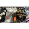 Image 2 : SHELF OF ASSORTED CLOTHING, SHOES & STUFFED ANIMAL