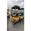 Image 2 : AGT INDUSTRIAL QK18R YELLOW GAS POWERED 13.5HP RUBBER TRACK MINI EXCAVATOR WITH ATTACHED