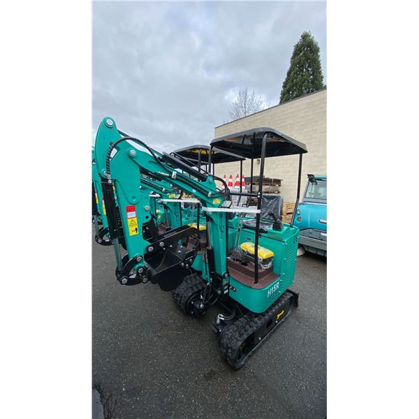 AGT INDUSTRIAL H15R TEAL GAS POWERED 13.5HP RUBBER TRACK MINI EXCAVATOR WITH ATTACHED