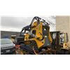 Image 2 : SDLANCH SDLL60 YELLOW GAS POWERED MINI STAND ON SKID STEER WITH 7" RUBBER TRACKS & TOOLBOX