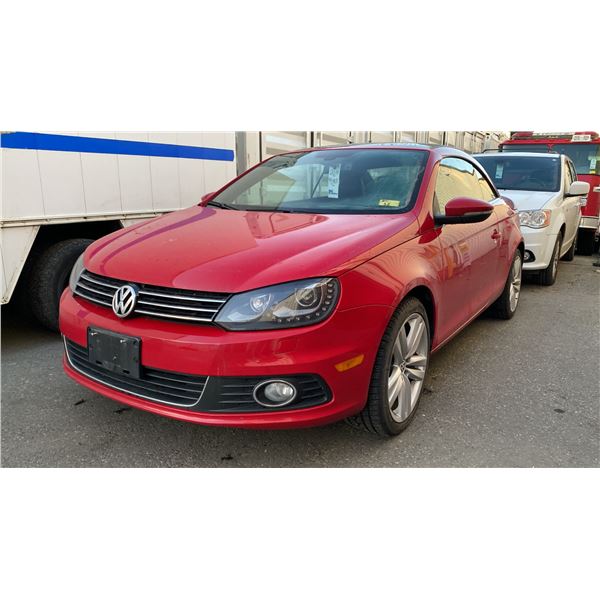 2014 VOLKSWAGEN EOS 2.0TSI, 2DR HARD TOP CONVERTIBLE, RED, VIN WVWHD8AH5EV003190,