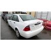 Image 2 : 2007 FORD FOCUS SE, 4DRSD, WHITE, VIN 1FAFP34N97W232462,