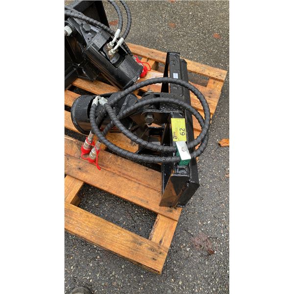 BLACK HYDRAULIC QUICK CONNECTOR