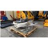 Image 3 : PALLET OF INDUSTRIAL CONSTRUCTION FENCING FEET