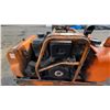 Image 5 : MIKASA ORANGE DOUBLE WHEEL INDUSTRIAL VIBRATORY ROLLER