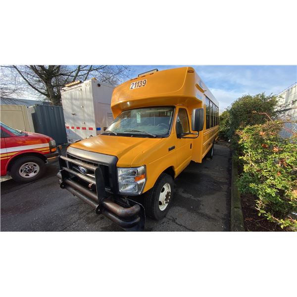 2021 FORD E-450 SUPERDUTY SCHOOL BUS, YELLOW, VIN 1FDFE4FNXMDC19709,