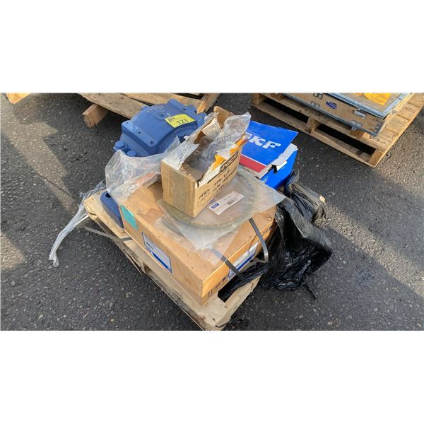 SKF SAFD 532 INDUSTRIAL BEARING HOUSING, SKF EXPLORER 22232 CCK/W33 & ASSORTED HARDWARE