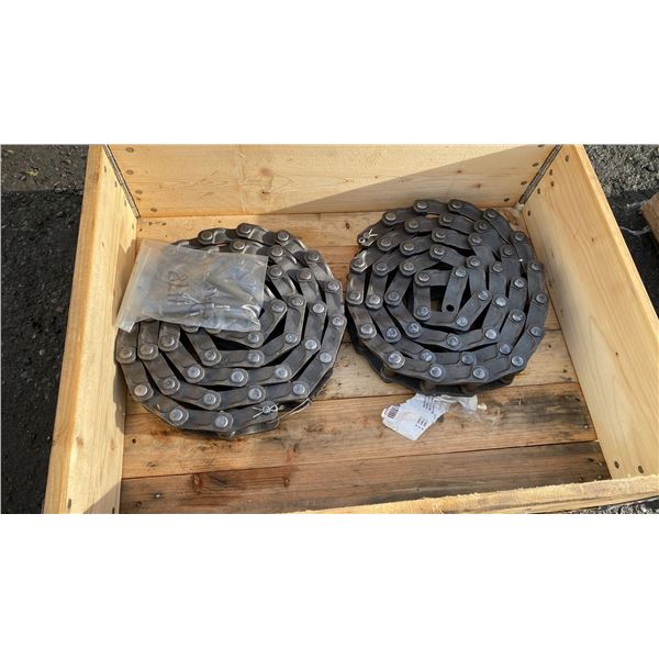 PAIR OF INDUSTRIAL HEAVY DUTY CONVEYOR ROLLER CHAINS IN WOODEN CRATE