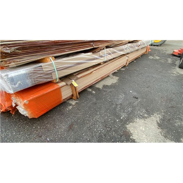 LIFT OF LIGHT WOOD GRAIN COMPOSITE CLADDING TRIM APPROX 18'L