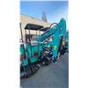 Image 4 : AGT INDUSTRIAL H15R TEAL GAS POWERED 13.5HP RUBBER TRACK MINI EXCAVATOR WITH ATTACHED