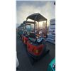 Image 2 : AGT INDUSTRIAL MX15RX ORANGE GAS POWERED 13.5HP RUBBER TRACK MINI EXCAVATOR WITH ATTACHED