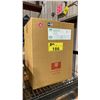 Image 1 : ZURN XT-18 THERMAL EXPANSION TANK