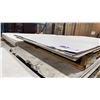 Image 4 : PALLET OF WHITE COMPOSITE SHEETS AND A DRYWALL SHEET