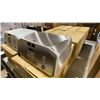 Image 3 : 12- ASI AUTOMATIC HAND DRYING UNITS 4-STAINLESS STEEL 0199-1-93 & 8-WHITE 0199-1-00