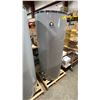 Image 2 : RINNAI ST119CH COMMERCIAL 119 GAL STORAGE TANK FOR DEMAND DUO HYBRID WATER HEATING SYSTEM