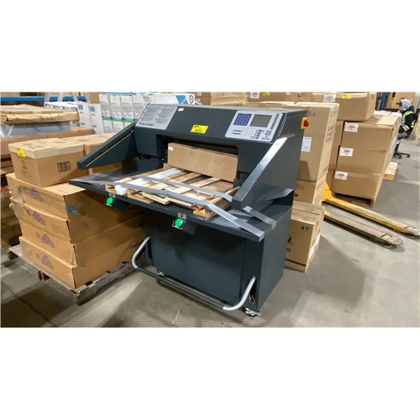 TITAN 230 CHALLENGE DIGITAL DISPLAY 27" BLADE INDUSTRIAL CUTTING SYSTEM WITH 4 REPLACEMENT BLADES