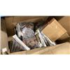 Image 5 : PALLET CRATE OF ASSORTED EMERGENCY LIGHTING, LED LIGHTING AND COMMERCIAL CONSTRUCTION LIGHTING