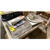 Image 1 : ASSORTED COMMERCIAL ZURN HEAVY DUTY COVER PLATES