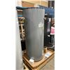 Image 2 : RINNAI CHS199100HN H-SERIES 119 GALLON 199,000 BTU COMMERCIAL HYBRID WATER HEATING SYSTEM